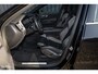 Volvo XC60 B4 Ultimate Bright | Adaptieve cruise | Panorama dak | Zwenkbare trekhaak | Head-up | Blis |