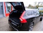 Volvo V60 2.4 D6 Twin Engine R-Design Aut. Pano|Leder|Adapt-Cruise|Navi|LMV