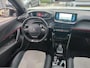 Peugeot e-2008 EV GT Pack 50 kWh 3 Fase | Schuif-/Kanteldak | Stoelverwarming | Alcantara | Adaptive Cruise | Full-LED | Sfeerverlichting | Climate Control | !!