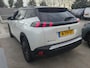 Peugeot e-2008 EV GT Pack 50 kWh 3 Fase | Schuif-/Kanteldak | Stoelverwarming | Alcantara | Adaptive Cruise | Full-LED | Sfeerverlichting | Climate Control | !!