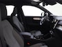 Volvo XC40 B4 Plus Dark | Trekhaak | Dodehoekdetectie | Harman/Kardon |