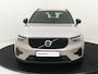 Volvo XC40 B4 Plus Dark | Trekhaak | Dodehoekdetectie | Harman/Kardon |