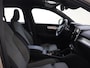 Volvo XC40 B4 Plus Dark | Trekhaak | Dodehoekdetectie | Harman/Kardon |