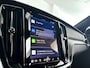 Volvo V60 T6 Plug-in hybrid AWD Plus Dark | 360° camera | Harman Kardon | Stoel- en Stuurverwarming | Trekhaak