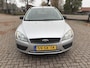 Ford Focus Wagon 1.6-16V Champion [ airco,audio,cruise,trekhaak ]