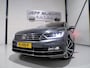 Volkswagen Passat Variant 1.4 TSI Highline Business R-Line "Origineel NL!" Automaat! Apple-Carplay Xenon 19"Velgen Adaptive-cruise