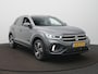 Volkswagen T-Roc 1.5 TSI R-Line Edition Automaat - CarPlay - Camera - Stoelverwarming