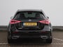 Mercedes-Benz A-klasse 180 Business Solution AMG | Origineel NL | 1e eigenaar | Camera | Carplay/ Android Auto | Stoelverwarming | Sfeerverlichting |