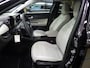 Fiat 600 1.2 Hybrid La Prima 8 Jaar Garantie! | Vol-Leder | Adaptive Cruise | Massage | Elektr. Achterklep | Elektr. Stoelen | Stoelverwarming | !!