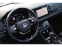 Skoda Karoq 1.5 TSI ACT 150pk Style DSG Automaat / Panorama dak / Navigatie / APP Connect / LM 18 inch / Rondom Camera / LED Matrix / Wegkl trekhaak