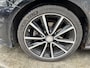 Mercedes-Benz B-klasse 180 Ambition plus 122pk Automaat Navigatie PDC AMG Line