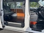 Volkswagen Transporter Kombi 2.0 TDI DSG Automaat L1H1 BTW en BPM vrij Airco Cruise control Marge Trekhaak PDC 1e eigenaar Ideaal voor ombouw naar camper Euro 5