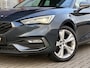 SEAT Leon 1.5 eTSI FR | ACC | Park Assist | Interieurverlichting | Stoel/Stuurverwarming | Apple Carplay |