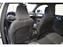 Volvo XC40 B4 197PK Plus Dark | Trekhaak | Verwarmbare voorruit | Driver Aw