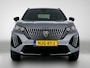 Peugeot e-2008 EV Allure Avantage 54 kWh 156pk Automaat | 3 Fase-Lader | Adaptieve Cruise Control | Climate Control | Navigatie | LED Koplampen | Parkeersensoren Voor + Achter | Keyless Entry/Start | Dodehoekdetectie | 17" Lichtmetalen Velgen | Apple Carplay/Android Auto |