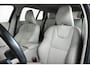 Volvo V60 T2 Automaat Nordic+ | Lederen bekleding | Afneembare trekhaak | 1e eigenaar | Parkeersensoren voor + achter | Parkeerverwarming | Dealeronderhouden | Volvo on Call |High Perfomance Audio