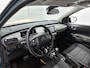 Citroën C4 Cactus 1.2 Shine 110pk Automaat | 1ste Eigenaar | Trekhaak | Navigatie | Climate Control | Cruise Control | Achteruitrijcamera | Parkeersensoren Voor + Achter | Keyless Entry/Start | 17" Lichtmetalen Velgen | Apple Carplay/Android Auto |