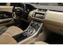 Land Rover Range Rover Evoque 2.0 TD4 Panodak HUD Leer Camera Elektr. achterklep Navi Climate voor & achter Lederen dashboard Sfeerverlichting Stoelventilatie Memory seats Massagestoelen Zwart hemelbekleding Stoelverwarming voor & achter Keyless Entry & Go LM velgen