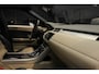 Land Rover Range Rover Evoque 2.0 TD4 Panodak HUD Leer Camera Elektr. achterklep Navi Climate voor & achter Lederen dashboard Sfeerverlichting Stoelventilatie Memory seats Massagestoelen Zwart hemelbekleding Stoelverwarming voor & achter Keyless Entry & Go LM velgen