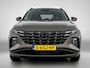 Hyundai Tucson 1.6 HEV Comfort 230pk Automaat | Trekhaak | Adaptieve Cruise Control | Navigatie | Climate Control | Achteruitrijcamera | Keyless Entry/Start | Draadloze Telefoonlader | 19" Lichtmetalen Velgen | Verwarmbare Voorstoelen | Apple Carplay/Android Auto |