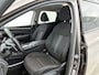 Hyundai Tucson 1.6 HEV Comfort 230pk Automaat | Trekhaak | Adaptieve Cruise Control | Navigatie | Climate Control | Achteruitrijcamera | Keyless Entry/Start | Draadloze Telefoonlader | 19" Lichtmetalen Velgen | Verwarmbare Voorstoelen | Apple Carplay/Android Auto |