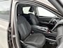 Hyundai Tucson 1.6 HEV Comfort 230pk Automaat | Trekhaak | Adaptieve Cruise Control | Navigatie | Climate Control | Achteruitrijcamera | Keyless Entry/Start | Draadloze Telefoonlader | 19" Lichtmetalen Velgen | Verwarmbare Voorstoelen | Apple Carplay/Android Auto |