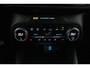 Ford Focus Wagon 1.0 EcoBoost ST Line Business (STOEL/STUUR VERWARMING, CRUISE CONTROL, LANE-ASSIST, PARKEERSENSOREN, NAVIGATIE)