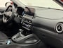 Hyundai Kona 1.6 GDI HEV Fashion 18 INCH VELGEN | KEYLESS | NAVIGATIE | HOGE ZIT