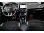 Peugeot 208 1.2 VTi Allure | Trekhaak | Navigatie | Cruise control | Climate control | Lichtmetalen velgen