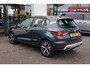 SEAT Arona 1.0 TSI Xperience 18" LMV achteruitrijcamera Full LED verlichting full map navigatie ACC adaptieve cruise control parkeersensoren voor en achter zwart dak chrome dakrail en sierlijsten climatronic spiegel pakket vario vloer draadloos carplay navigatie lederen multifunctioneel stuurwiel