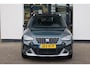SEAT Arona 1.0 TSI Xperience 18" LMV achteruitrijcamera Full LED verlichting full map navigatie ACC adaptieve cruise control parkeersensoren voor en achter zwart dak chrome dakrail en sierlijsten climatronic spiegel pakket vario vloer draadloos carplay navigatie lederen multifunctioneel stuurwiel