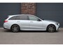 Mercedes-Benz C-klasse Estate 300 e AMG Line Aut9 | Panoramadak | Distronic | Memory | Trekhaak | Leder | Camera | Sfeerverlichting | Dodehoekassistent | Stoelverwarming | High Perf. LED |