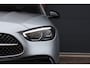 Mercedes-Benz C-klasse Estate 300 e AMG Line Aut9 | Panoramadak | Distronic | Memory | Trekhaak | Leder | Camera | Sfeerverlichting | Dodehoekassistent | Stoelverwarming | High Perf. LED |