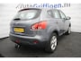 Nissan Qashqai 1.6 Acenta keurige SUV met trekhaak en pano