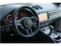 Porsche Cayenne Coupé 3.0 E-Hybrid Sport Design Pano GTS stoel PDLS Head Up Sport Chrono Nachtz. 360Cam Luchtv. Trekhaak
