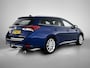Toyota Auris Touring Sports 1.8 Hybrid Lease pro | Panoramadak | Stoelverwarming | PDC voor en achter | Leder | Trekhaak |