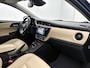 Toyota Auris Touring Sports 1.8 Hybrid Lease pro | Panoramadak | Stoelverwarming | PDC voor en achter | Leder | Trekhaak |