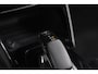 Peugeot e-2008 EV GT Pack 50 kWh | Schuif-/Kanteldak | Adaptieve Cruise Control | Camera  | Dodehoekdetectie | SOH=92,5%