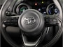 Toyota Yaris 1.5 Hybrid Dynamic | NL-Auto | Parkeercamera | Allseason banden | Cruise Control Adaptief | Keyless Entry/Start | 20-11 tammens