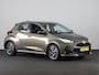 Toyota Yaris 1.5 Hybrid Dynamic | NL-Auto | Parkeercamera | Allseason banden | Cruise Control Adaptief | Keyless Entry/Start | 20-11 tammens
