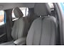 Peugeot e-208 EV Style 50 kWh | 11 kW lader | Armsteun voor | Bestuurdersstoel in hoogte verstelbaar