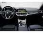 BMW 3-Serie 318i Automaat | Carplay | LED | DAB+ | Sportstoel | Half leer
