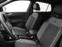 Volkswagen T-Cross 1.0 TSI R-Line | Navigatie | Camera | Stoelverwarming | ACC | 18" |