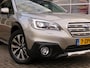 Subaru Outback 2.5I PREMIUM / Leder / Open dak / Trekhaak / Stoelverw. Camera / Elec. achterklep / Memory / BOVAG garantie