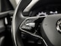 Skoda Kamiq 1.0 TSI Sport (APPLE CARPLAY, CRUISE, LED KOPLAMPEN, SPORTSTOELEN, LM VELGEN, LANE ASSIST, ARMSTEUN, BLUETOOTH, NIEUWE APK, NIEUWSTAAT)