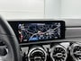 Mercedes-Benz A-klasse 160 Business Solution AMG Nightpakket | Trekhaak | Sfeerverlichting | Augmented Reality | Led | Parkeerpakket met Camera | Inclusief 24 maanden Mercedes-Benz Certified garantie voor Europa.