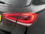 Mercedes-Benz A-klasse 160 Business Solution AMG Nightpakket | Trekhaak | Sfeerverlichting | Augmented Reality | Led | Parkeerpakket met Camera | Inclusief 24 maanden Mercedes-Benz Certified garantie voor Europa.