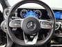 Mercedes-Benz A-klasse 160 Business Solution AMG Nightpakket | Trekhaak | Sfeerverlichting | Augmented Reality | Led | Parkeerpakket met Camera | Inclusief 24 maanden Mercedes-Benz Certified garantie voor Europa.