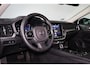 Volvo V60 T6 Recharge AWD Plus Dark - IntelliSafe Assist & Surround - 360º Camera - Harman/Kardon audio - Adaptieve LED koplampen - Verwarmde voorstoelen, stuur & achterbank - Parkeersensoren voor & achter - Elektr. bedienb. voorstoelen met geheugen - Extra getint glas - Elektr. inklapbare trekhaak - 19' LMV