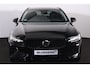 Volvo V60 T6 Recharge AWD Plus Dark - IntelliSafe Assist & Surround - 360º Camera - Harman/Kardon audio - Adaptieve LED koplampen - Verwarmde voorstoelen, stuur & achterbank - Parkeersensoren voor & achter - Elektr. bedienb. voorstoelen met geheugen - Extra getint glas - Elektr. inklapbare trekhaak - 19' LMV